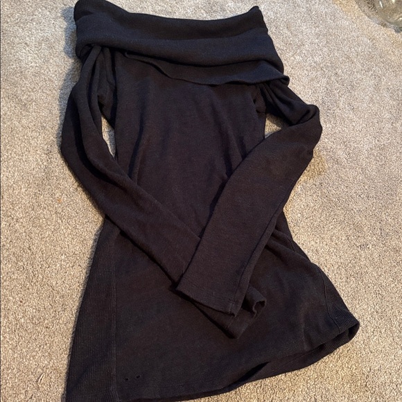 Converse Black Knit Sweater - Picture 1 of 4